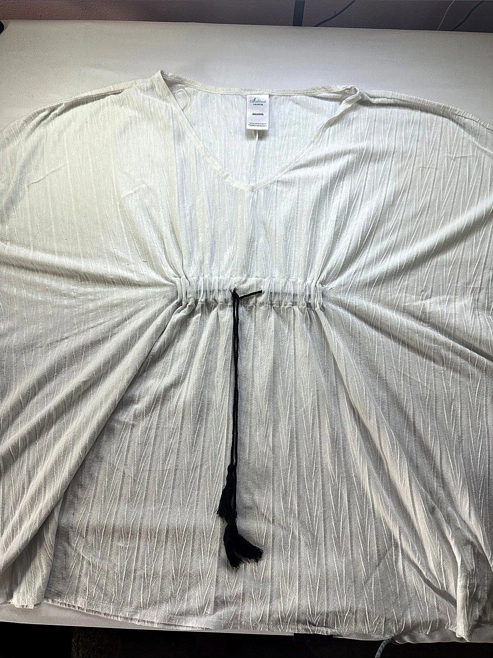 Catalina Embroidered Swimsuit Coverup White And BlackSize XL Like New
